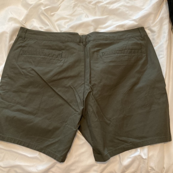 ASOS shorts W 42” 107cm - Picture 4 of 5
